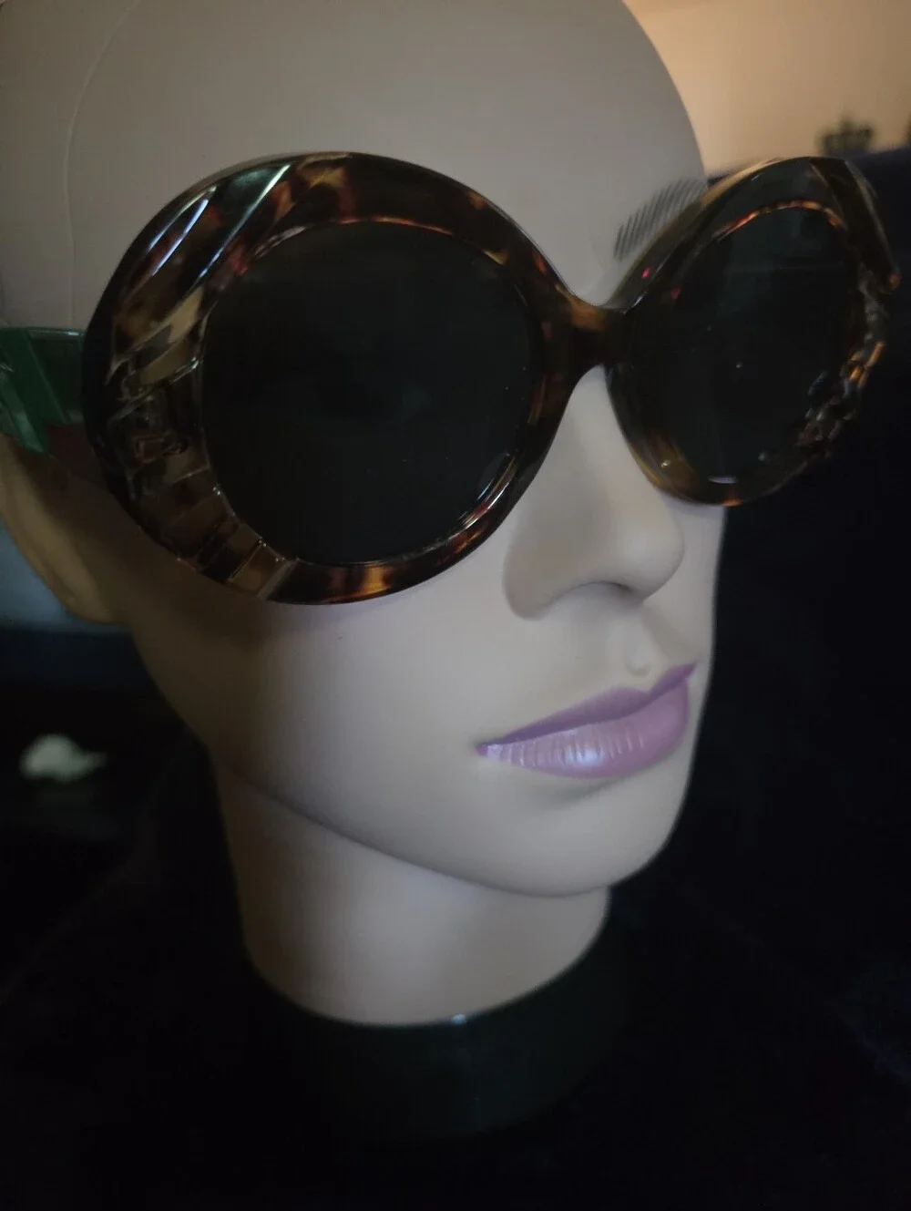 Tortoiseshell Round Women’s Sunglasses - Brown
